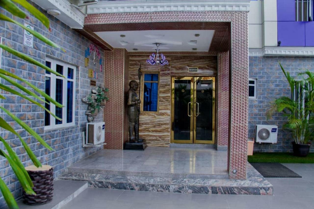 Purple Crown Hotel Ikeja Exterior photo